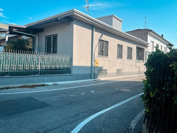 casa indipendente in vendita a Cesano Maderno