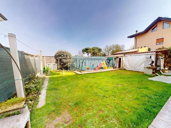casa indipendente in vendita a Cesano Maderno