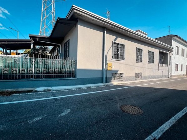 casa indipendente in vendita a Cesano Maderno