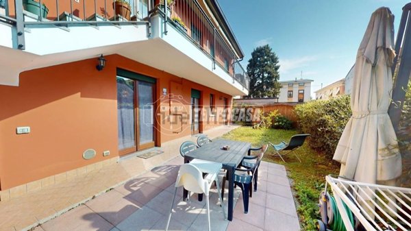 appartamento in vendita a Cesano Maderno in zona Binzago