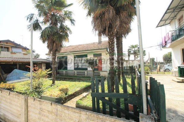 casa indipendente in vendita a Cesano Maderno