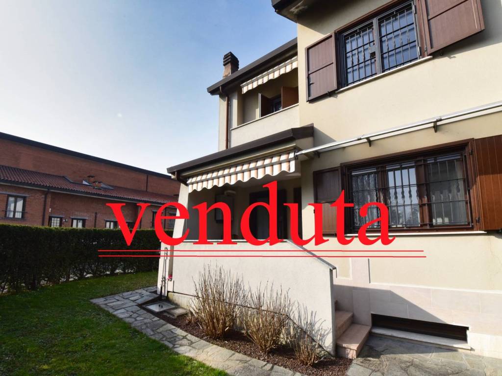 casa indipendente in vendita a Cesano Maderno