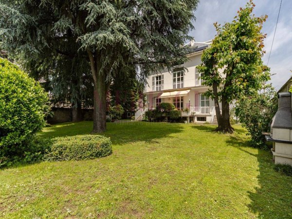 casa indipendente in vendita a Cesano Maderno