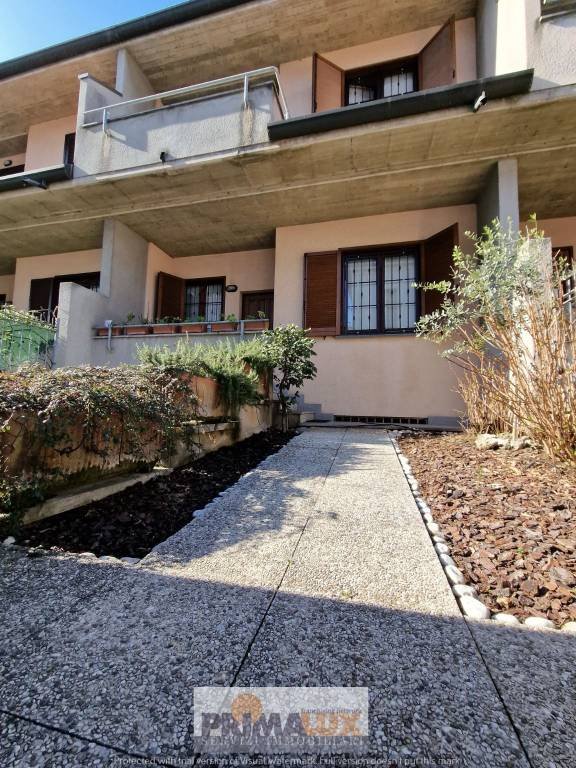 casa indipendente in vendita a Cesano Maderno