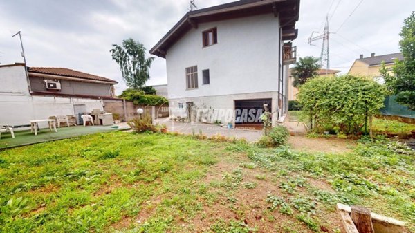 casa indipendente in vendita a Cesano Maderno