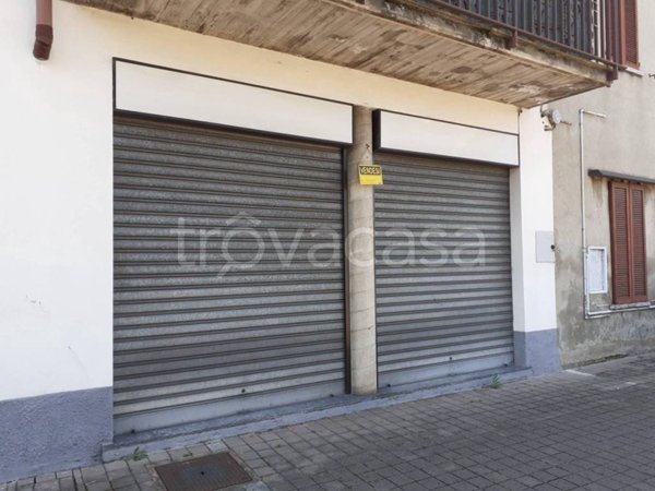 negozio in vendita a Cesano Maderno
