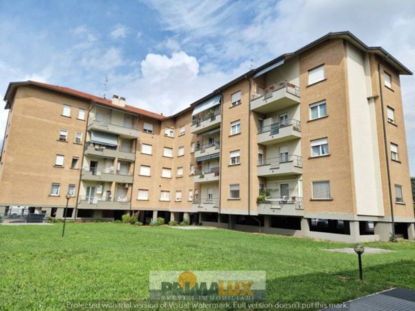 appartamento in vendita a Cesano Maderno in zona Binzago