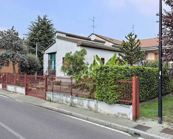 casa indipendente in vendita a Cesano Maderno