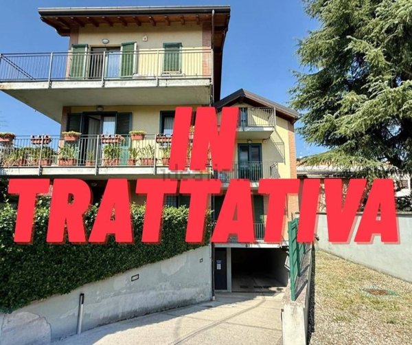 appartamento in vendita a Cesano Maderno in zona Binzago