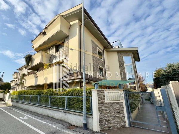 appartamento in vendita a Cesano Maderno