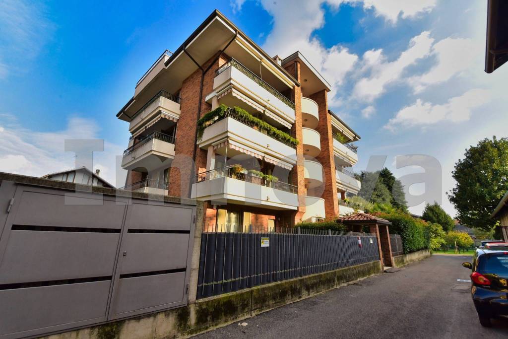 appartamento in vendita a Cesano Maderno