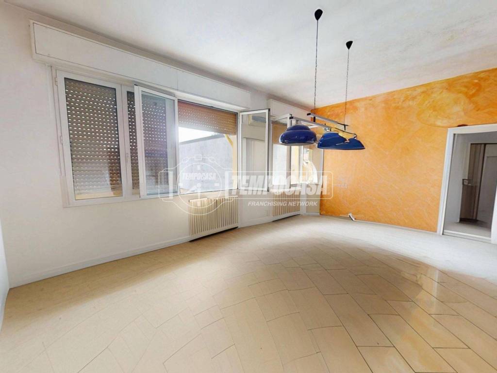 casa indipendente in vendita a Cesano Maderno