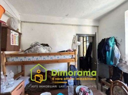 appartamento in vendita a Cesano Maderno in zona Villaggio Snia