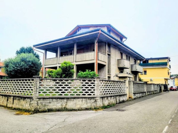 casa indipendente in vendita a Cesano Maderno