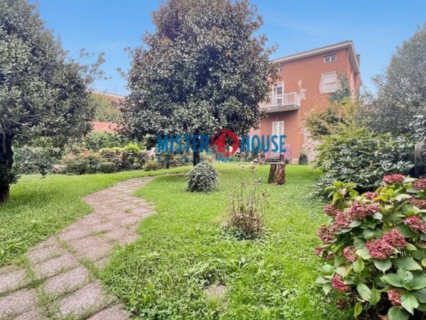casa indipendente in vendita a Cesano Maderno
