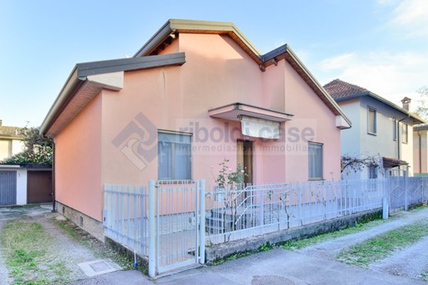 casa indipendente in vendita a Cesano Maderno