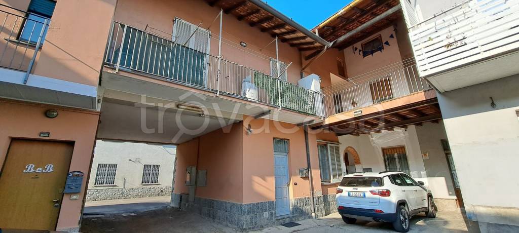 appartamento in vendita a Cesano Maderno in zona Cassina Savina