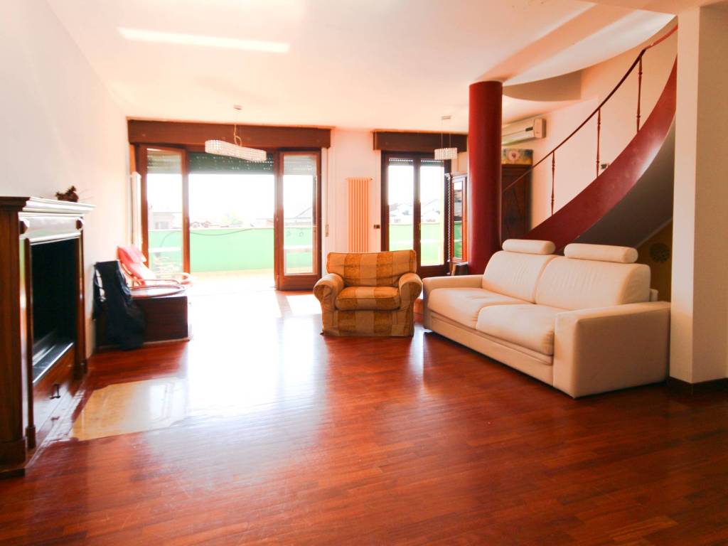 appartamento in vendita a Cesano Maderno