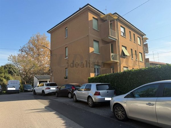 appartamento in vendita a Cesano Maderno in zona Binzago