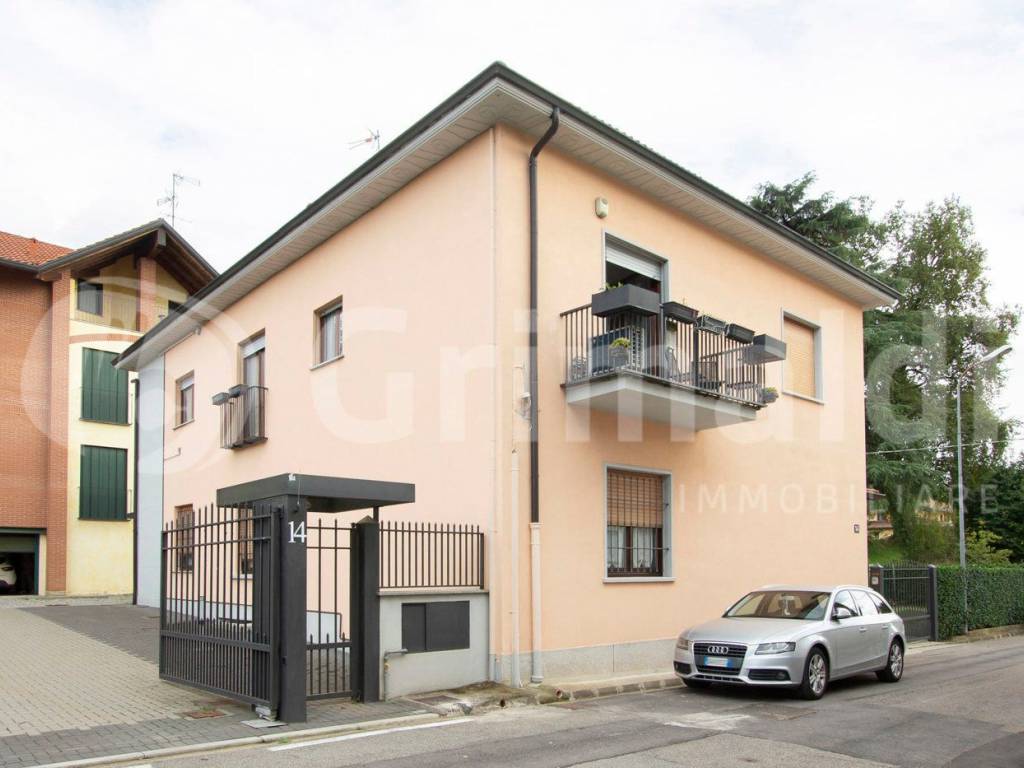 casa indipendente in vendita a Cesano Maderno