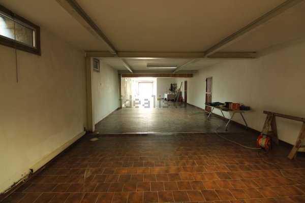 locale di sgombero in vendita a Cesano Maderno