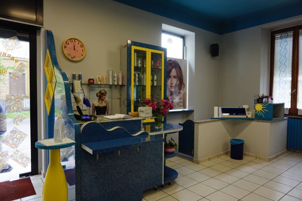 locale commerciale in vendita a Cesano Maderno