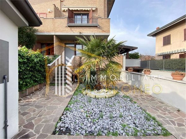 casa indipendente in vendita a Cesano Maderno