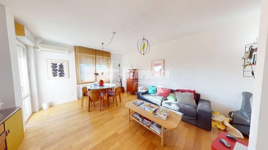 appartamento in vendita a Cesano Maderno in zona Binzago