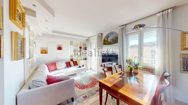 appartamento in vendita a Cesano Maderno in zona Binzago