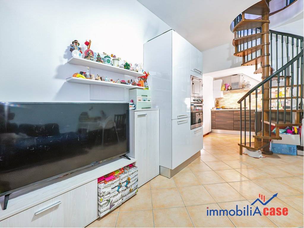 appartamento in vendita a Cesano Maderno