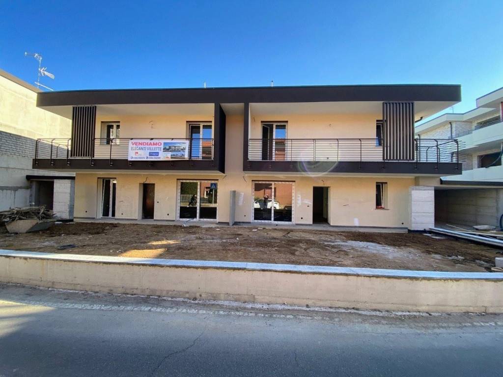 casa indipendente in vendita a Cesano Maderno