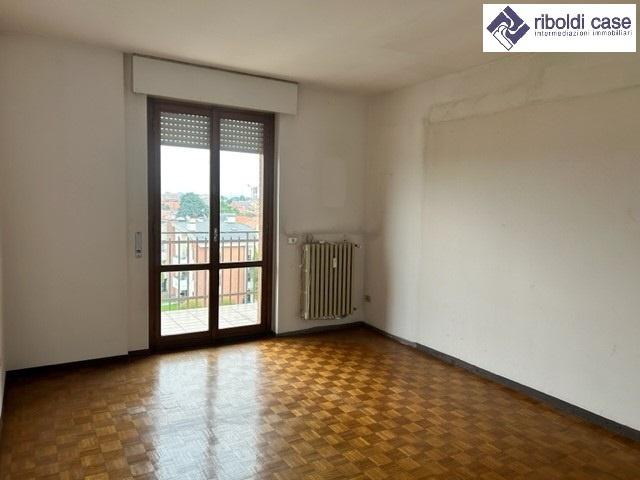 appartamento in vendita a Cesano Maderno in zona Cassina Savina