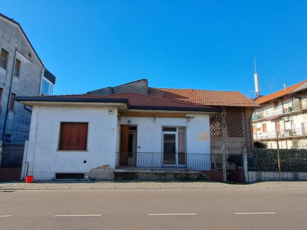 casa indipendente in vendita a Cesano Maderno