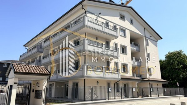 appartamento in vendita a Cesano Maderno in zona Cassina Savina