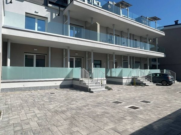 appartamento in vendita a Cesano Maderno in zona Cassina Savina