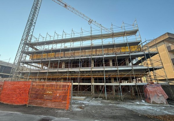 appartamento in vendita a Cesano Maderno in zona Binzago