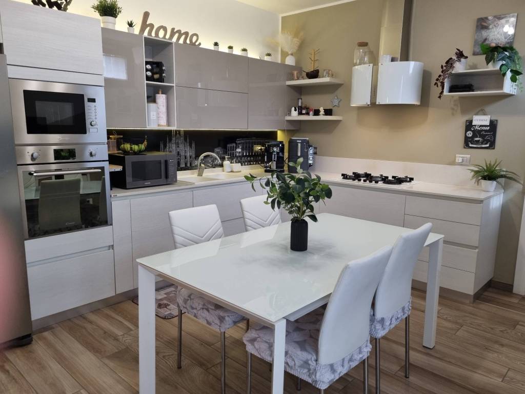 casa indipendente in vendita a Cesano Maderno