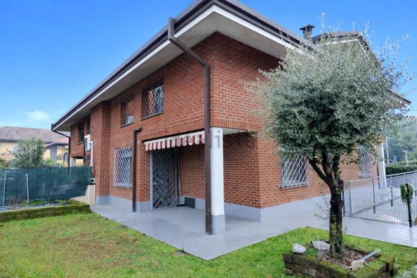 casa indipendente in vendita a Cesano Maderno