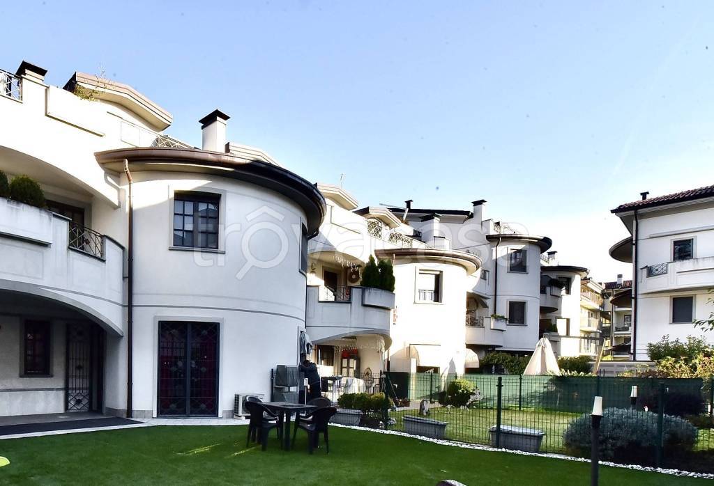 appartamento in vendita a Cesano Maderno