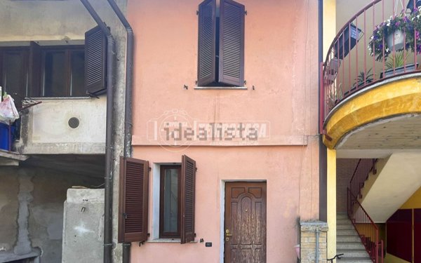 appartamento in vendita a Cesano Maderno in zona Cassina Savina