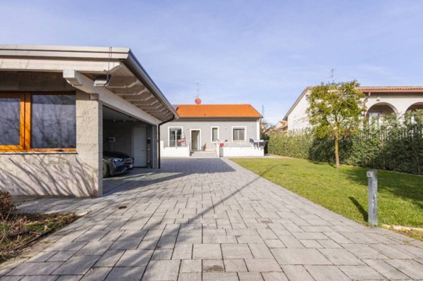 casa indipendente in vendita a Cesano Maderno