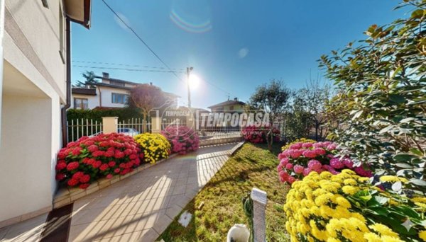 casa indipendente in vendita a Cesano Maderno