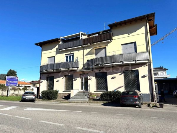 negozio in vendita a Cesano Maderno