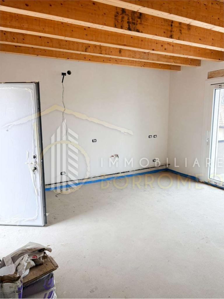 appartamento in vendita a Cesano Maderno in zona Binzago