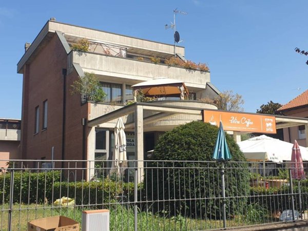 intera palazzina in vendita a Cesano Maderno