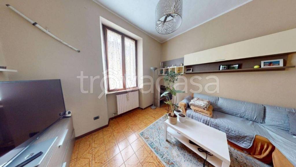 appartamento in vendita a Cesano Maderno in zona Villaggio Snia