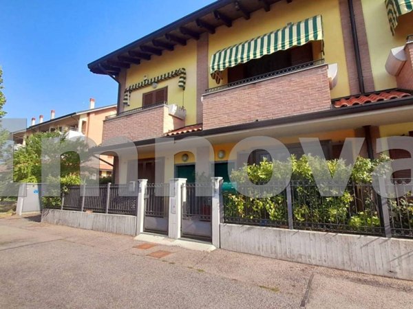 casa indipendente in vendita a Cesano Maderno