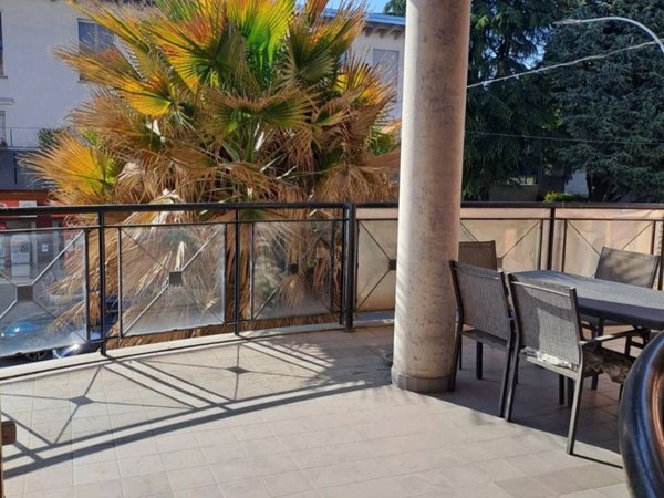 negozio in vendita a Cesano Maderno