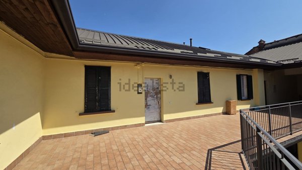 appartamento in vendita a Cesano Maderno in zona Binzago