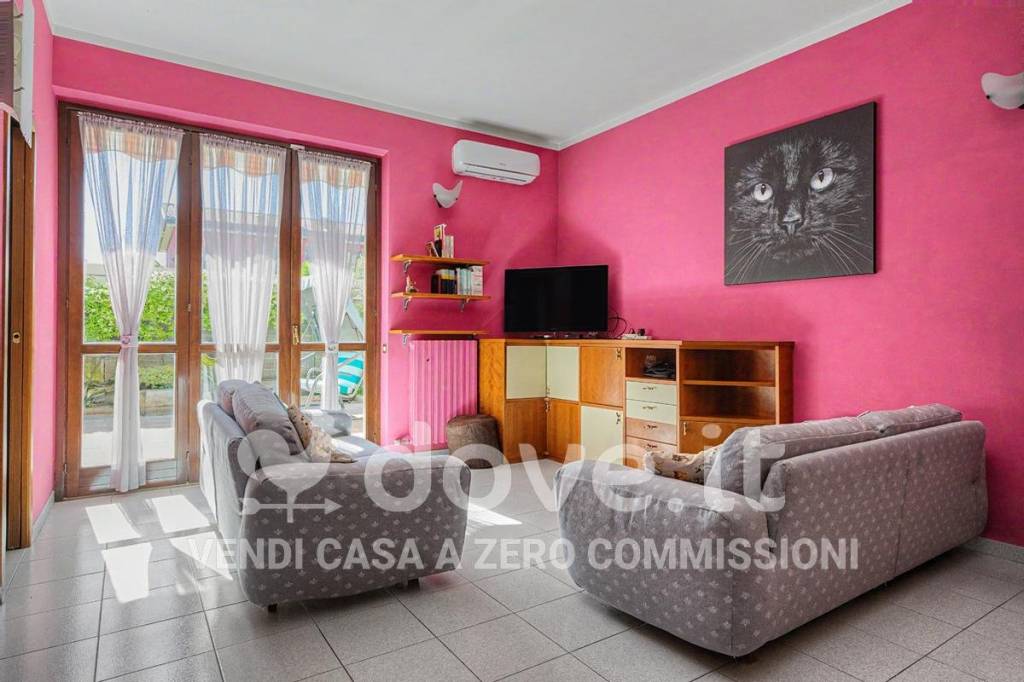 casa indipendente in vendita a Cesano Maderno in zona Cassina Savina